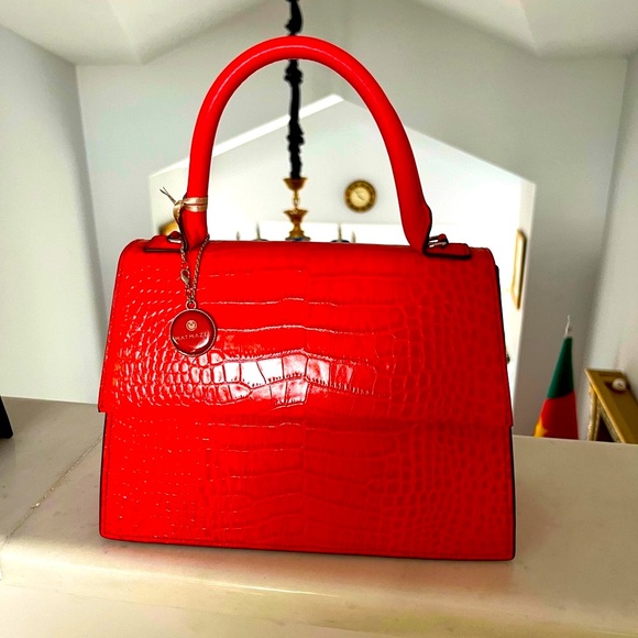 NWT Authentic Matmazel design red leather hand  bag - Picture 1 of 8